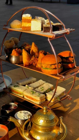 Look at it…it’s perfect🤩🍰

You just can’t beat a High Chai✨

Our unique take on afternoon tea is available for bookings - from 11am to 6:30pm, Monday to Sunday🙌 Don’t miss out!

Tag someone you want to try High Chai with👇🫖

#highchai #afternoontea #afternoonteatime #bombaydeli #nottingham #nottinghamfood #streetfood #indianstreetfood #samosas #foodie #indianfood #visitnotts